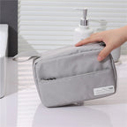 trousses de toilette pliable a suspendre