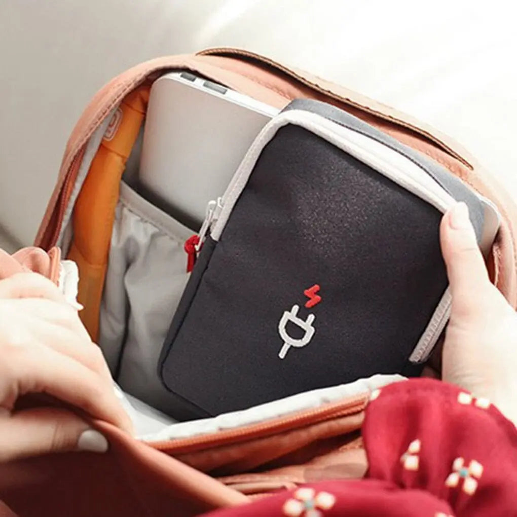 pochette voyage rangement cables chargeur